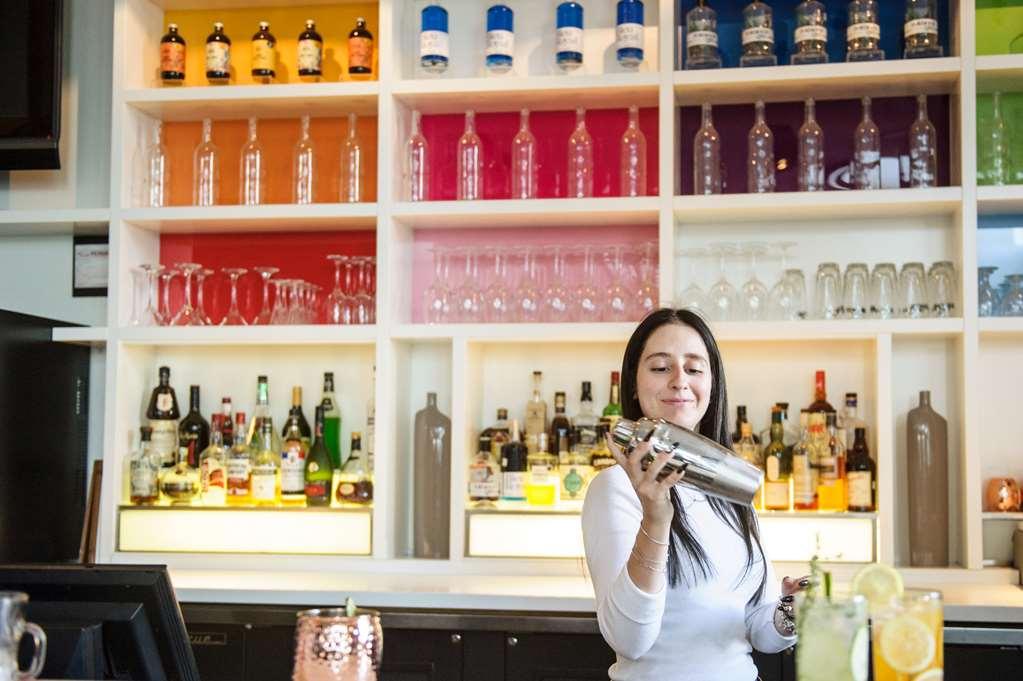 Hotel Alt Quartier Dix30 Brossard Ristorante foto
