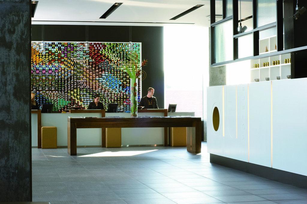 Hotel Alt Quartier Dix30 Brossard Esterno foto