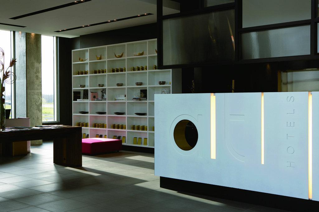 Hotel Alt Quartier Dix30 Brossard Esterno foto